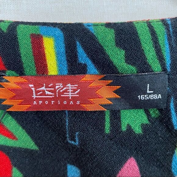 New Without Tags Aporia.As embroidered Floral Cropped Jacket Size Large - Picture 8 of 16